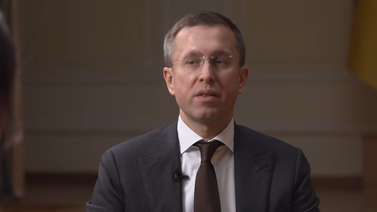 Премьер-министр Сергей Корецкий во время интервью BBC News Украина / Фото: Скриншот
