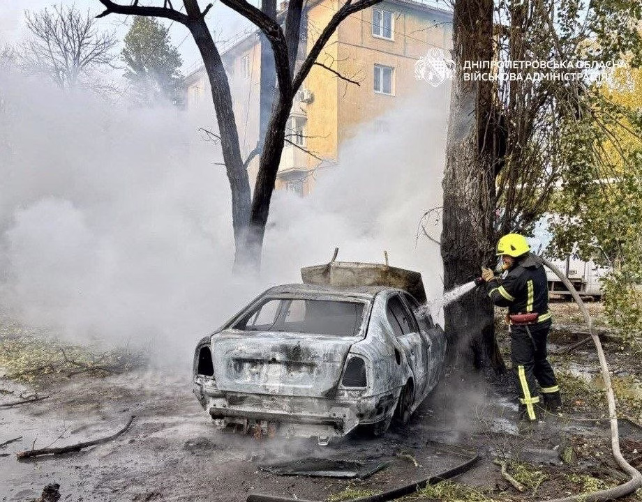 Ликвидация последствий удара по Павлограду 26 октября / Фото: Днепропетровская ОВА