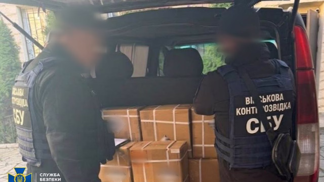 Затримання фігурантів схеми з перепродажу списаних дронів військовим / Фото: СБУ