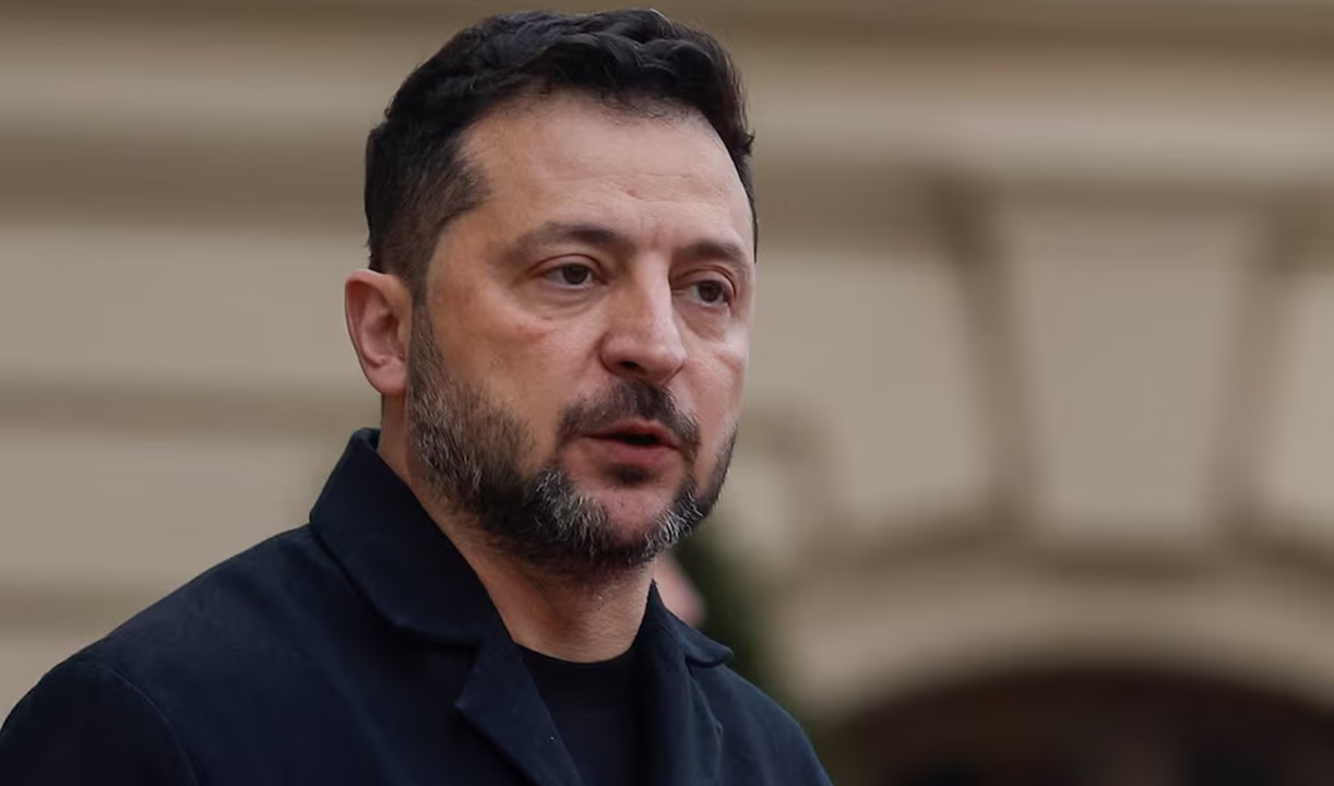 Президент Украины Владимир Зеленский во время встречи с премьер-министром Финляндии Петтери Орпо в Киеве, 22 октября 2026 года / Фото: REUTERS / Valentyn Ogirenko