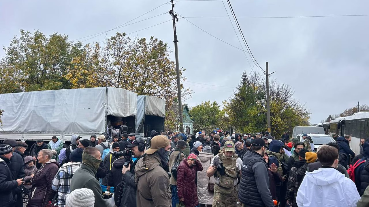 Эвакуация в Олешках / Фото: Кирилл Буданов